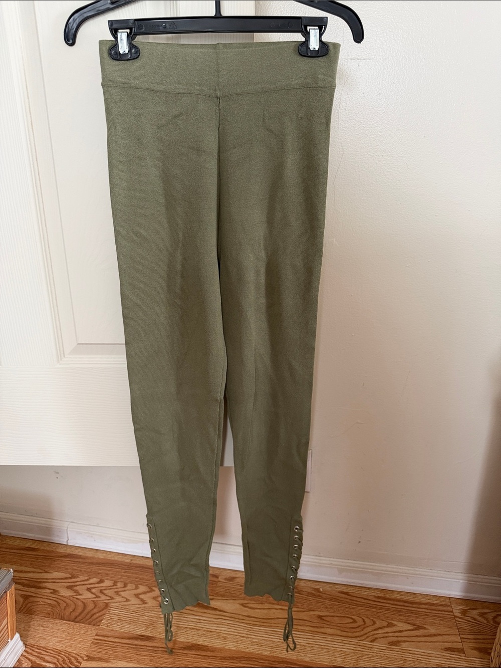 ZARA Knit Lace-Up Hem Ponte Leggings Size M